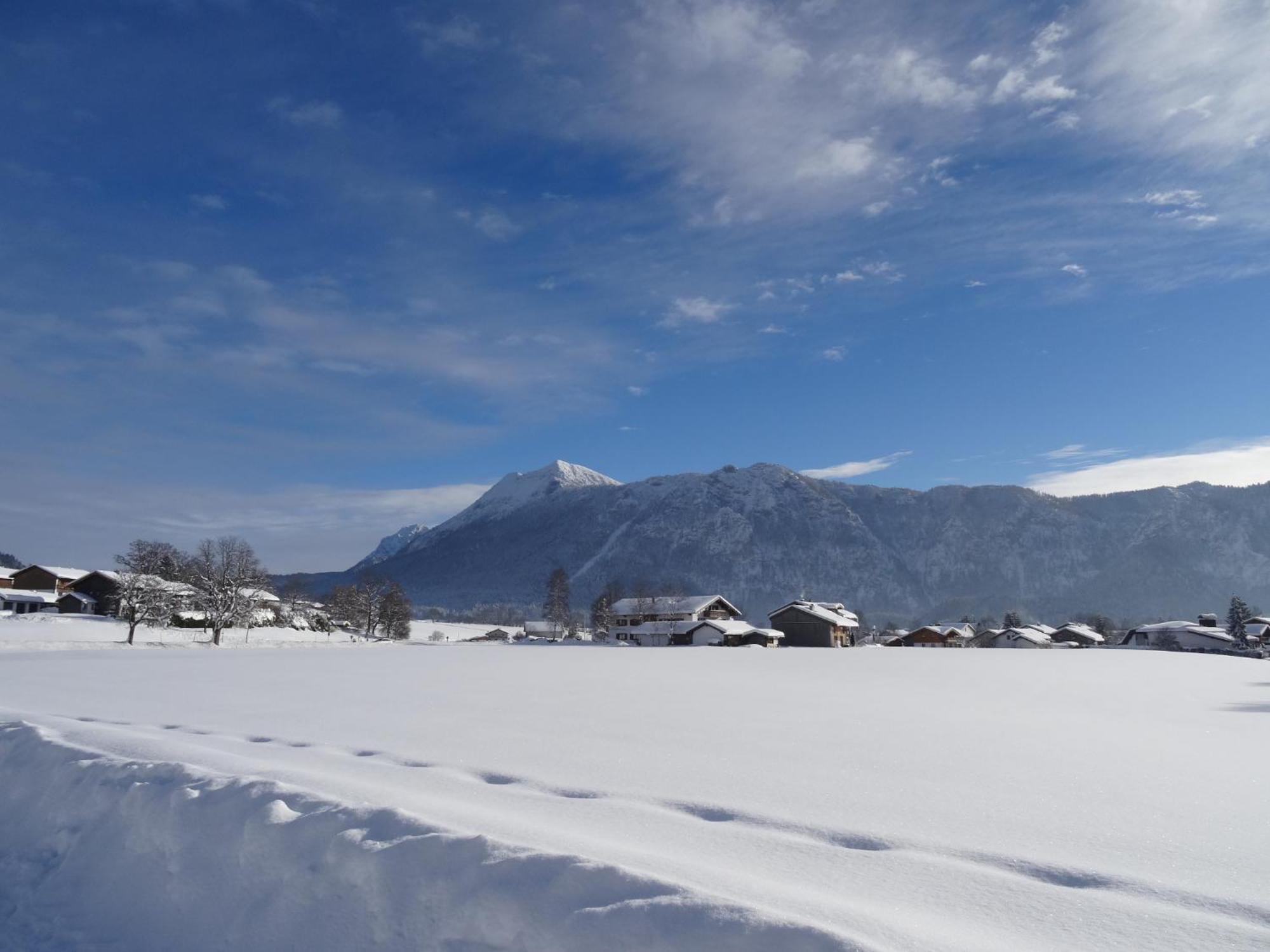 Gaestehaus Erika - Chiemgau Karte 因泽尔 外观 照片